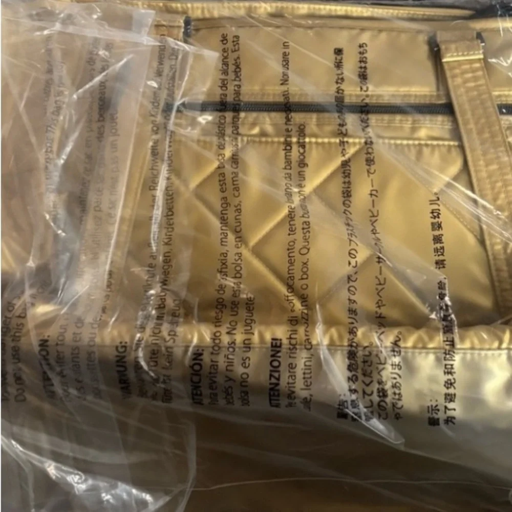 NWT Lug Trotter tote bag *Metallic Gold - Picture 5 of 6